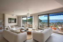 Appartement d’Exception au Cap d’Antibes, 5 chambres, vue mer panoramique, piscine,