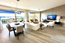 Superbe appartement 5 pièces avec vue panoramique sur la mer au Cap d'Antibes
