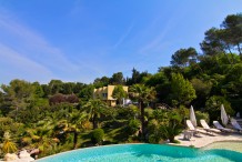 Villa d'architecte avec piscine et 6 chambres