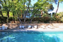 Contemporary style villa in few min walking from St Paul de Vence