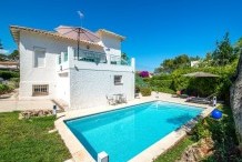 4 bedroom villa with private pool, near Garoupe beach