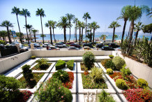 7 bedroom apartment of 250 located on la Croisette