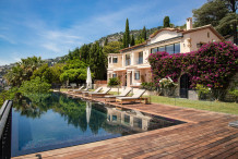 Magnifique villa avec piscine et vue mer panoramique