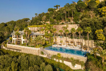 Stunning 9 bedroom property with panoramic sea view in Cannes